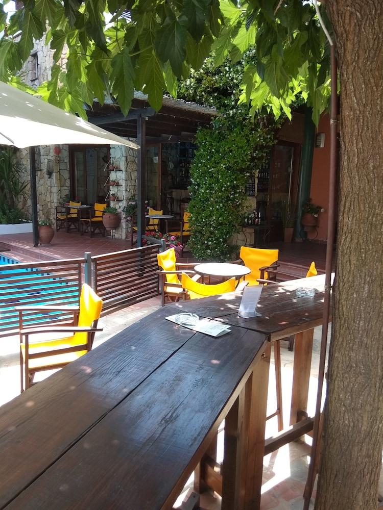 Hotel de apartamente Ammon Garden Pefkochori